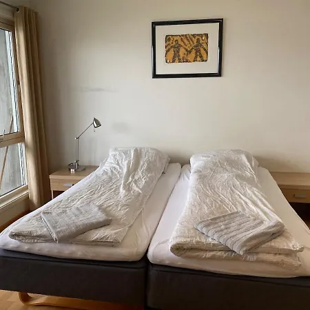 Coolcation - Appartment, 2 Bedrooms, 2 Bath, Stunning Sea View, Free Parking
